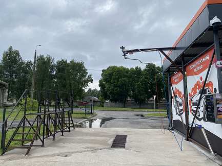 Мойка самообслуживания на 4 поста в Жодино (добавили пост в 2025 году)